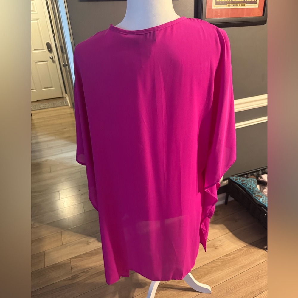 Viví collection, hi-low kimono top - Picture 2 of 3